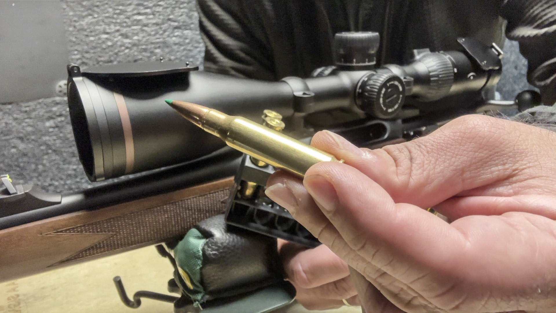 Il test della nuova cartuccia Remington è stato effettuato in due tempi differenti, con carabine tra loto molto diverse